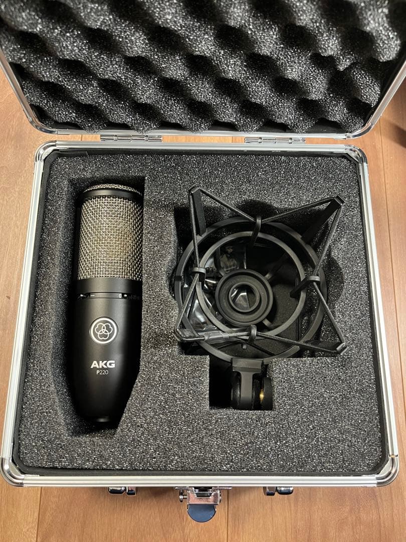 AKG P220 コンデンサーマイク - メルカリ