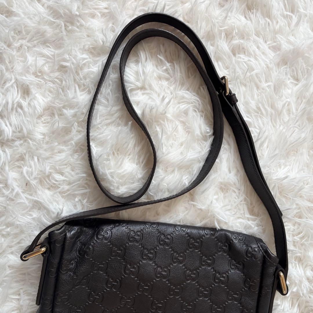 ✨美品✨グッチ ショルダーバッグ GG柄 レザー 裏地総柄 ブラウン