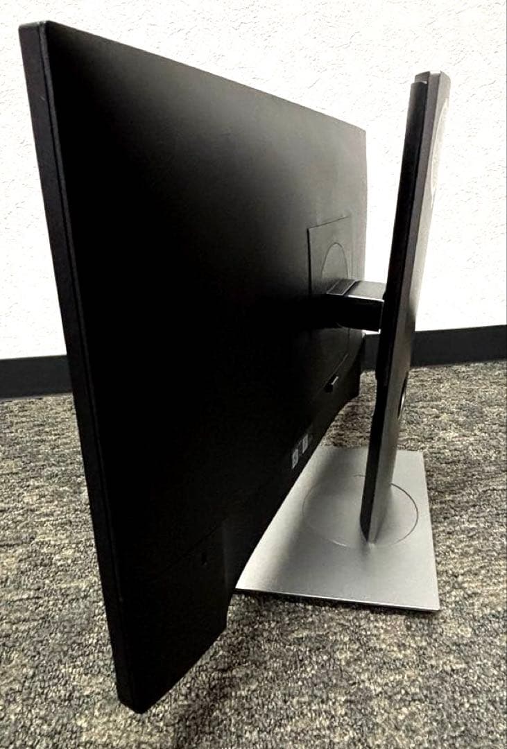 超美品】DELL 21.5型モニター フレームレスIPSパネル/回転・高さ調整