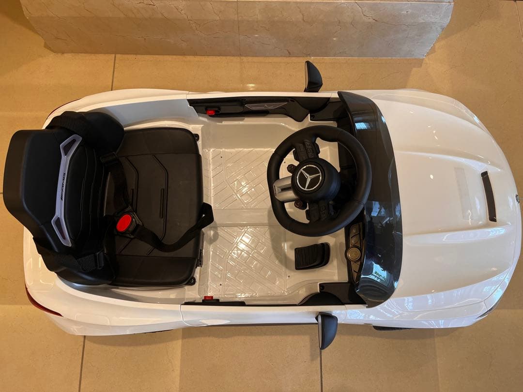 子供用ラジコンカー　Mercedes-Benz