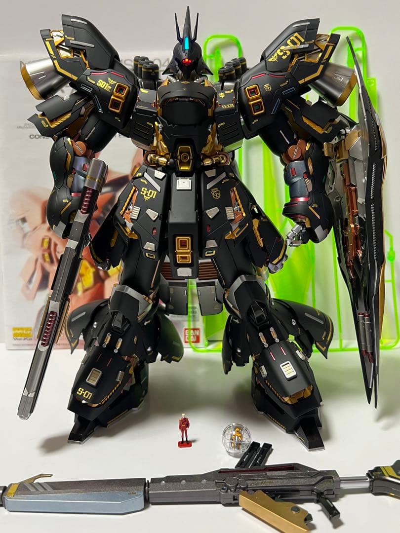 ガンプラ MG 1/100 サザビー Ver.Ka 塗装完成品