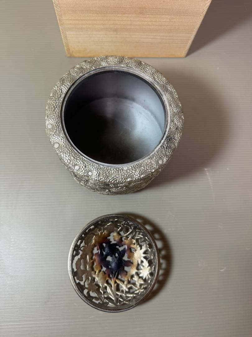 2861 菊華 香炉 伝統工芸 佐野宏采 高岡銅器 - メルカリ