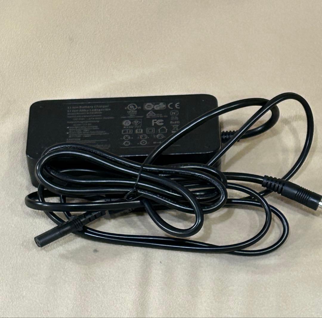 BENELLI mini Fold 16電動アシスト自転車 スタンド　カゴ付き