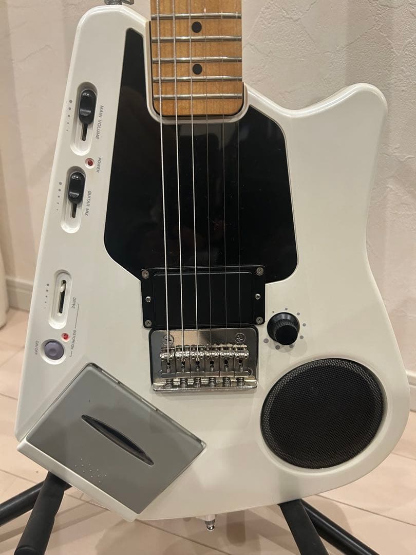 CASIO EG-5 エレキング アンプ・スピーカー内臓エレキギター