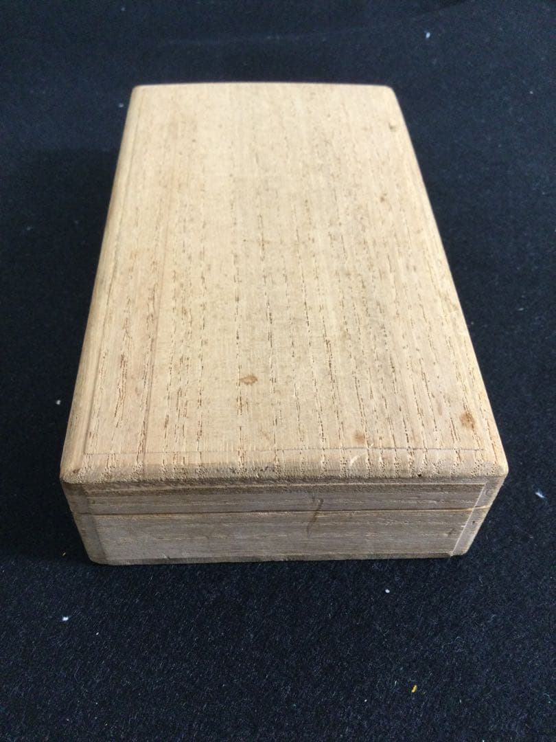 時代物 金蒔絵印籠 内梨地 銘無し 箱付 Md