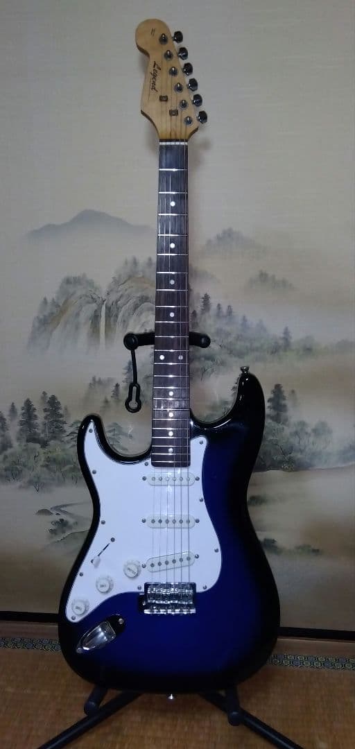 Legend ストラトキャスタータイプ レフティ ブルーブラックサンバースト