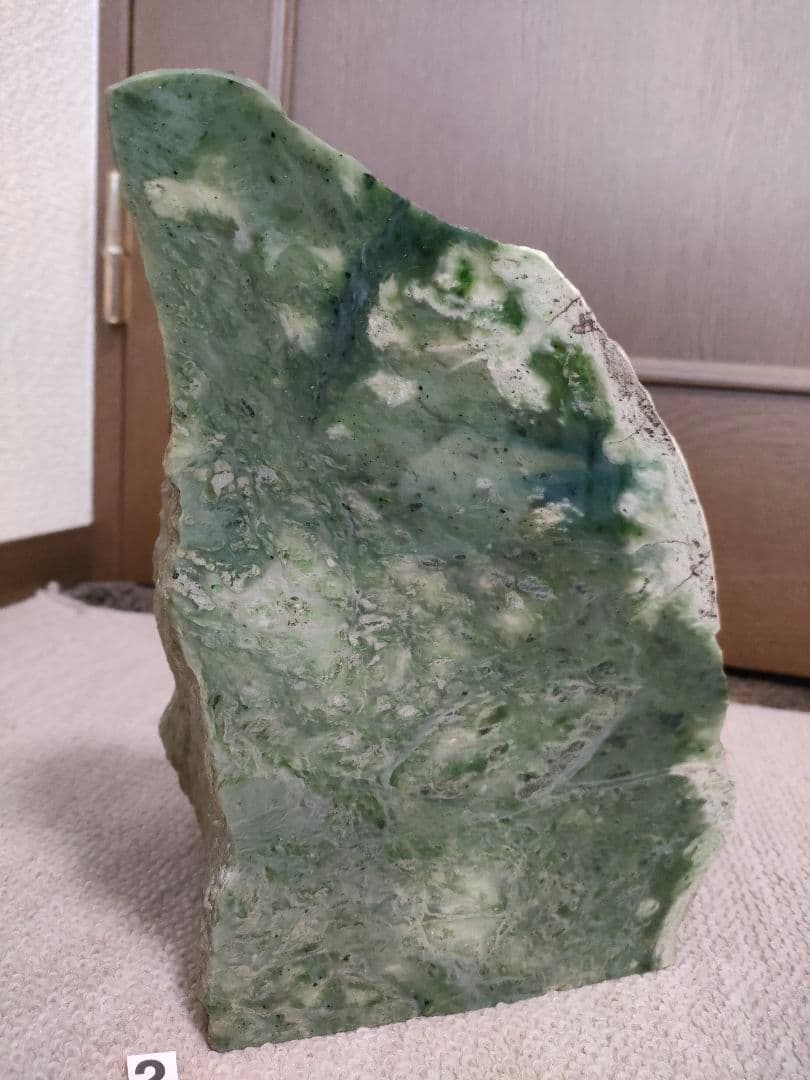 美！ひすい【日高翡翠】愛石家放出品！ 天然石 鑑賞石 北海道 原石