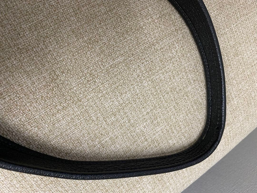 Salvatore Ferragamo 黒 レザー ハンドバッグ