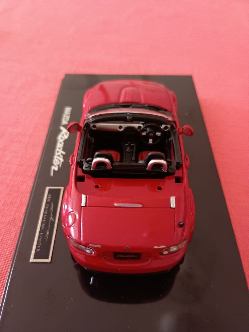マツダロードスター1/43スケール 3rd Generation Limited