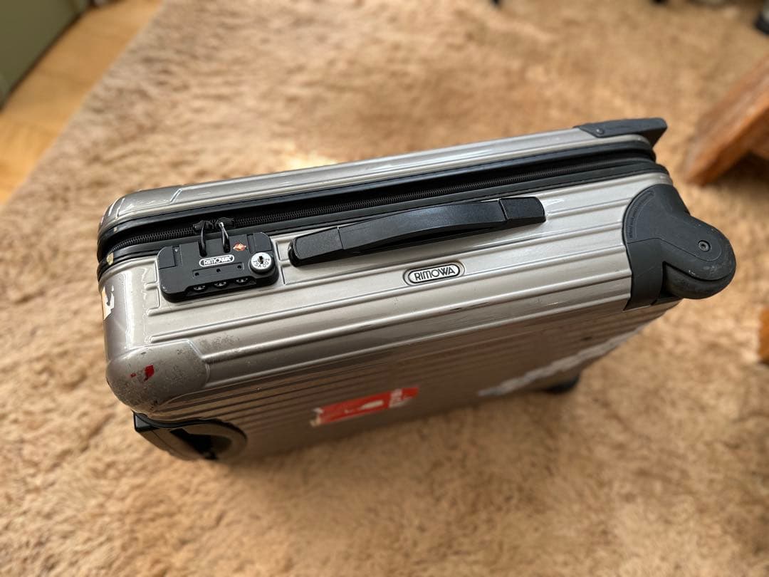 8*a様 値下げ中【RIMOWA】リモワサルサ スーツケース☆レア シャンパンゴ