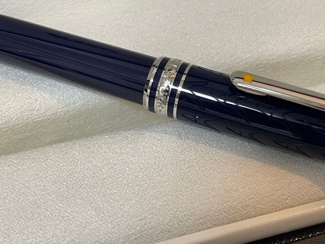 新品 モンブラン マイスターシュテュック ミッドサイズボールペン 星の王子さま