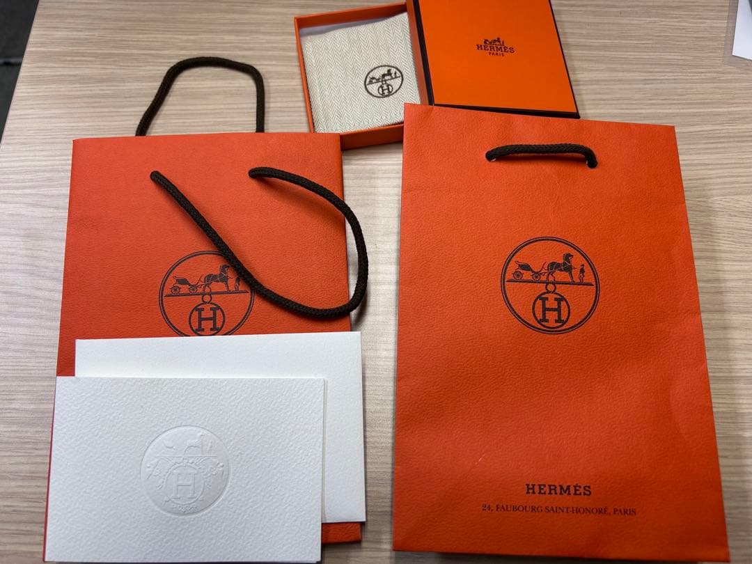 HERMES オレンジ ショップ袋・カードセット - メルカリ