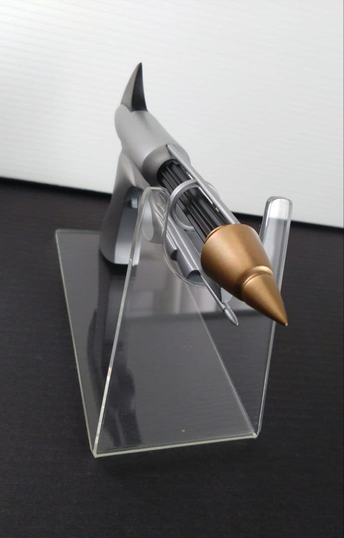 1/1プロップレプリカ ウルトラガン