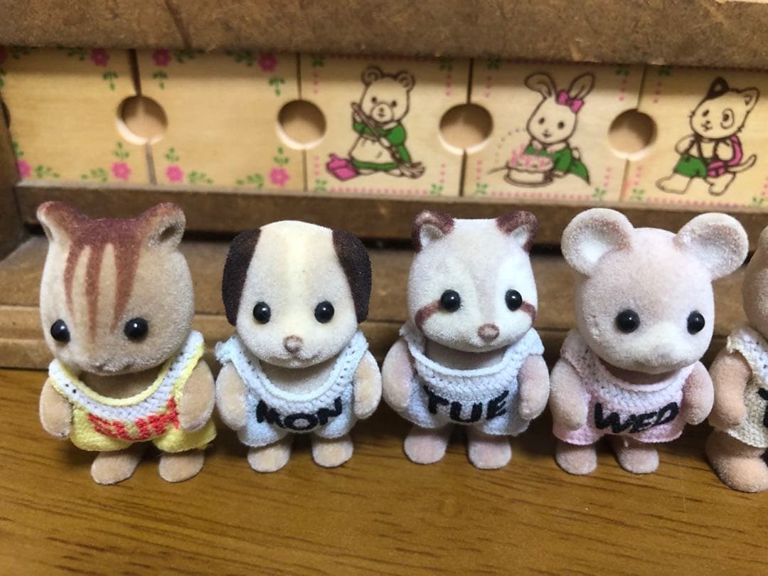 シルバニアファミリー　赤ちゃん付きカレンダー