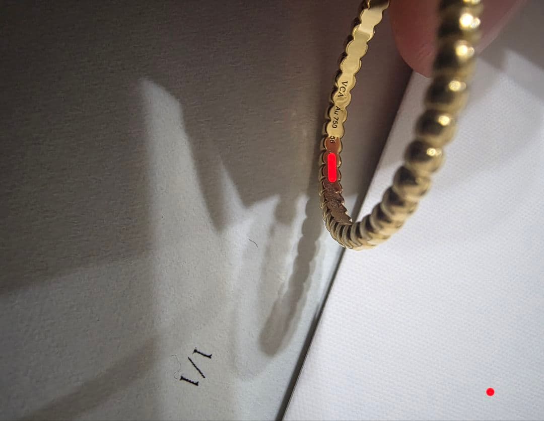 Van Cleef & Arpels 　ペルレリングSM　YG 56