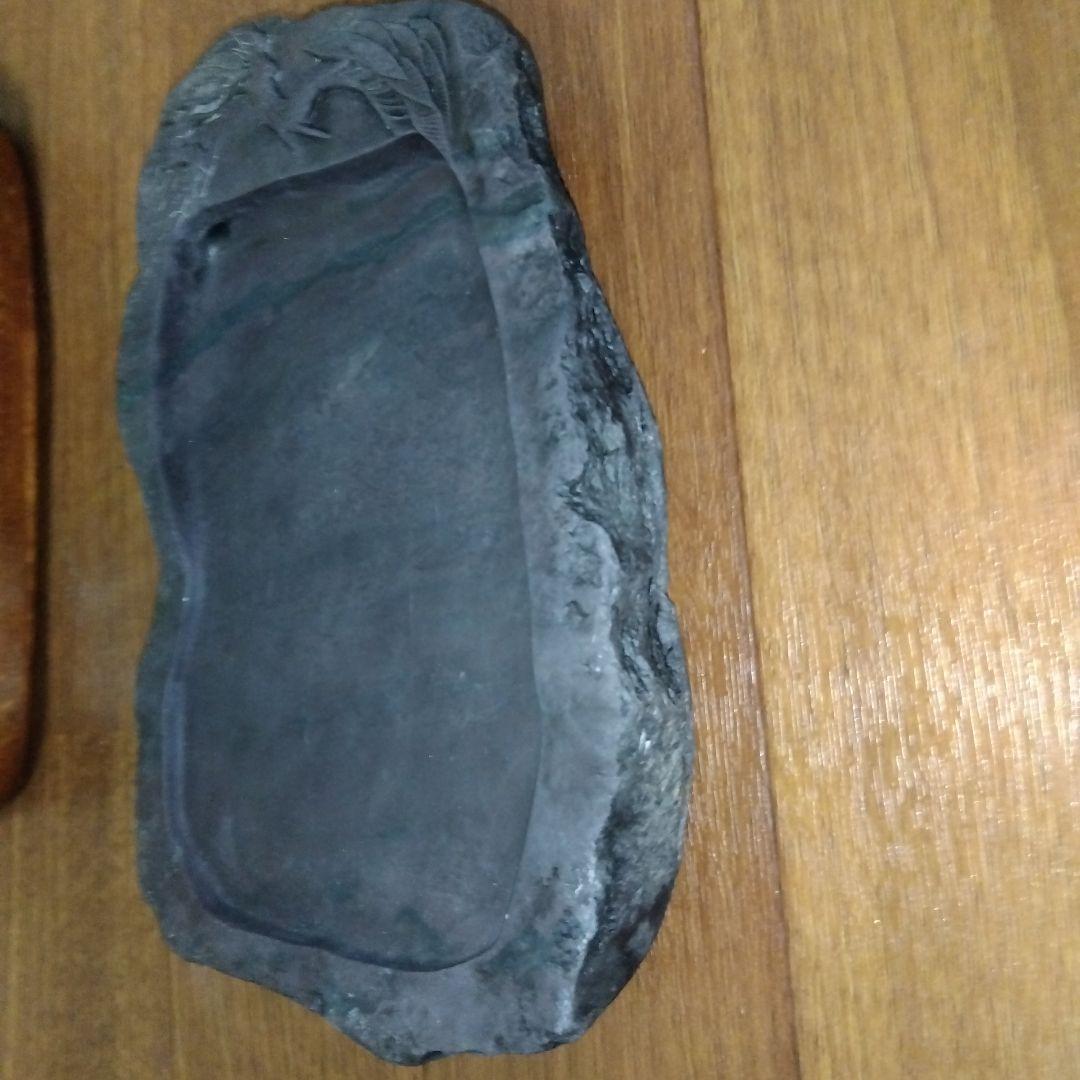 硯 箱付 松 重さ1.75kg 書道 習字 スズリ 毛筆 フデ 墨 【端渓硯？】
