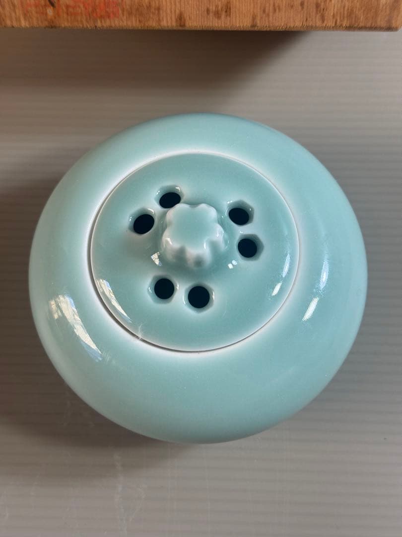 1546 鍋島焼　青磁　香炉　2客　未使用