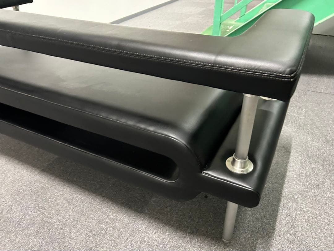 E&Y マガジンソファ 本革レザー　ブラック　マイケルヤング　2.5人掛けソファ