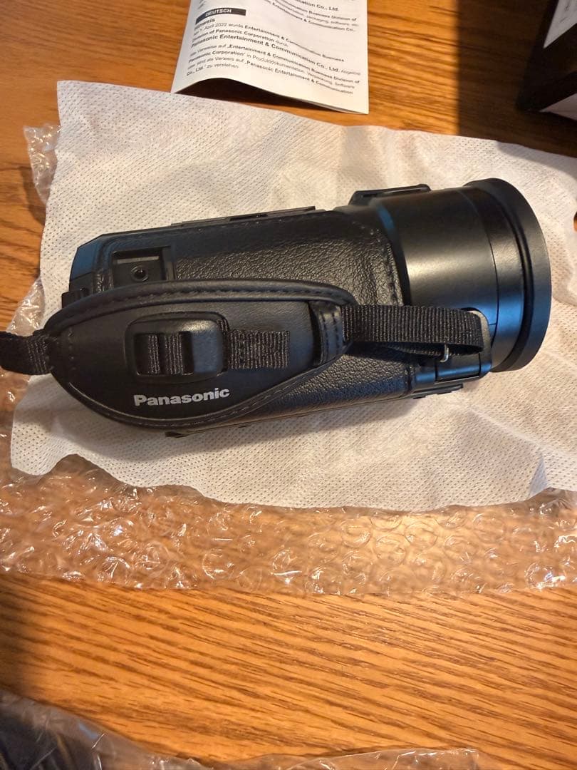 ほぼ新品　Panasonic HC-VX2MS 4K ビデオカメラ本体ケース付き