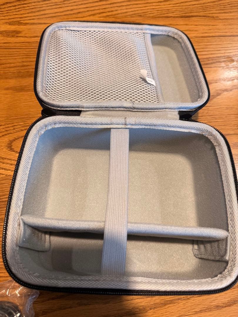 ほぼ新品　Panasonic HC-VX2MS 4K ビデオカメラ本体ケース付き