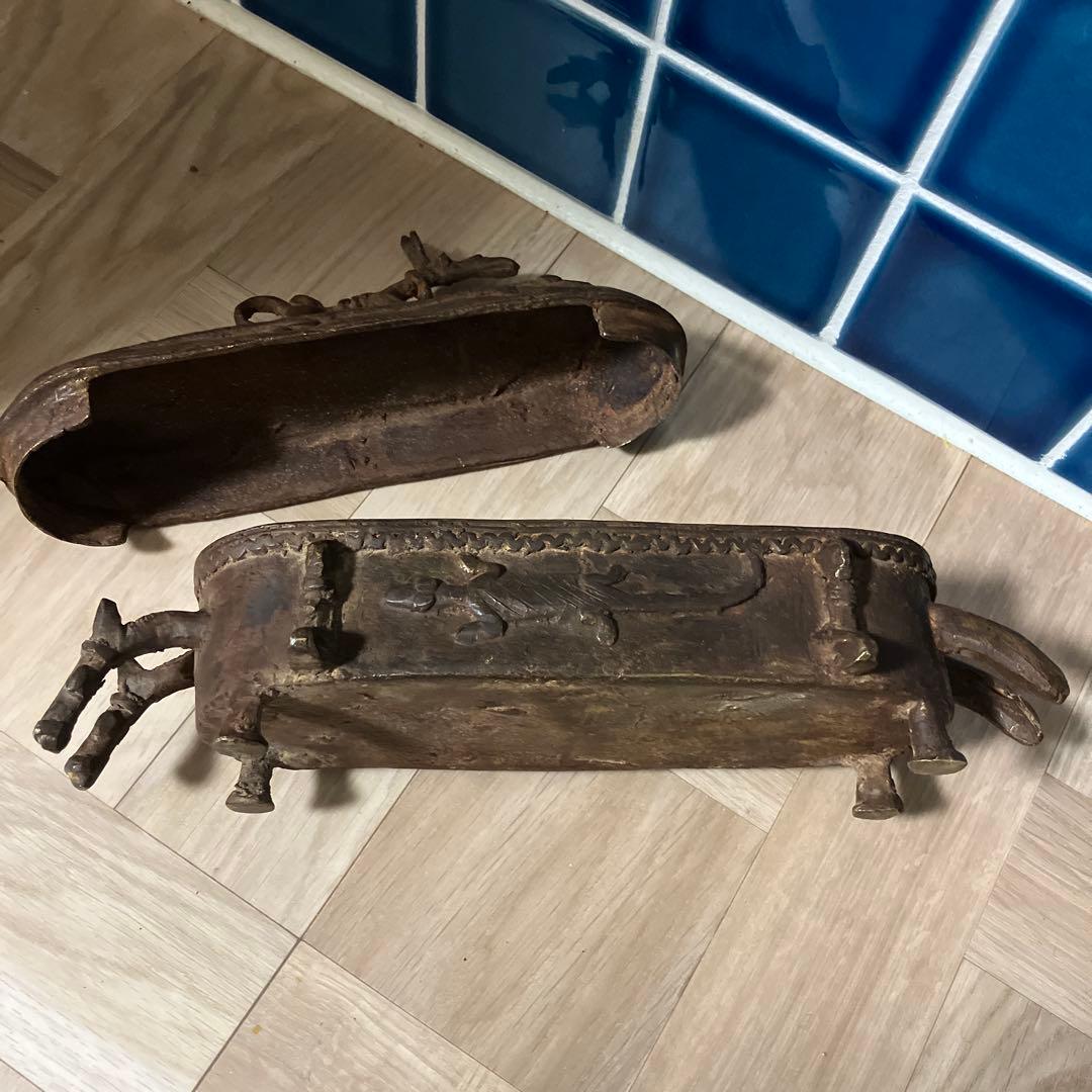 マリ ドゴン族 金属製 ケース