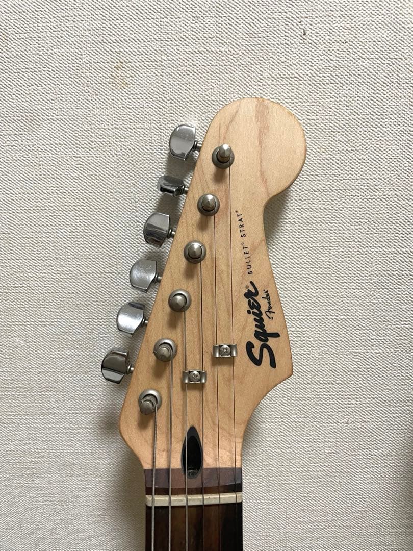 ケース付き Squier by Fender エレキギター ダフネブルー 水色