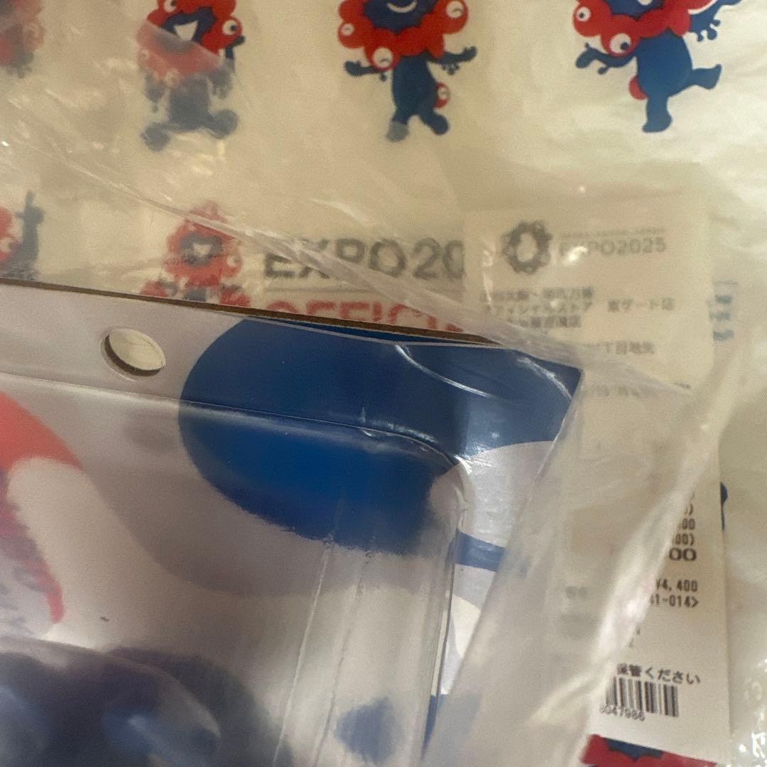 LABUBU MYAKU-MYAKU ストラップ付フィギュアlabubu 万博