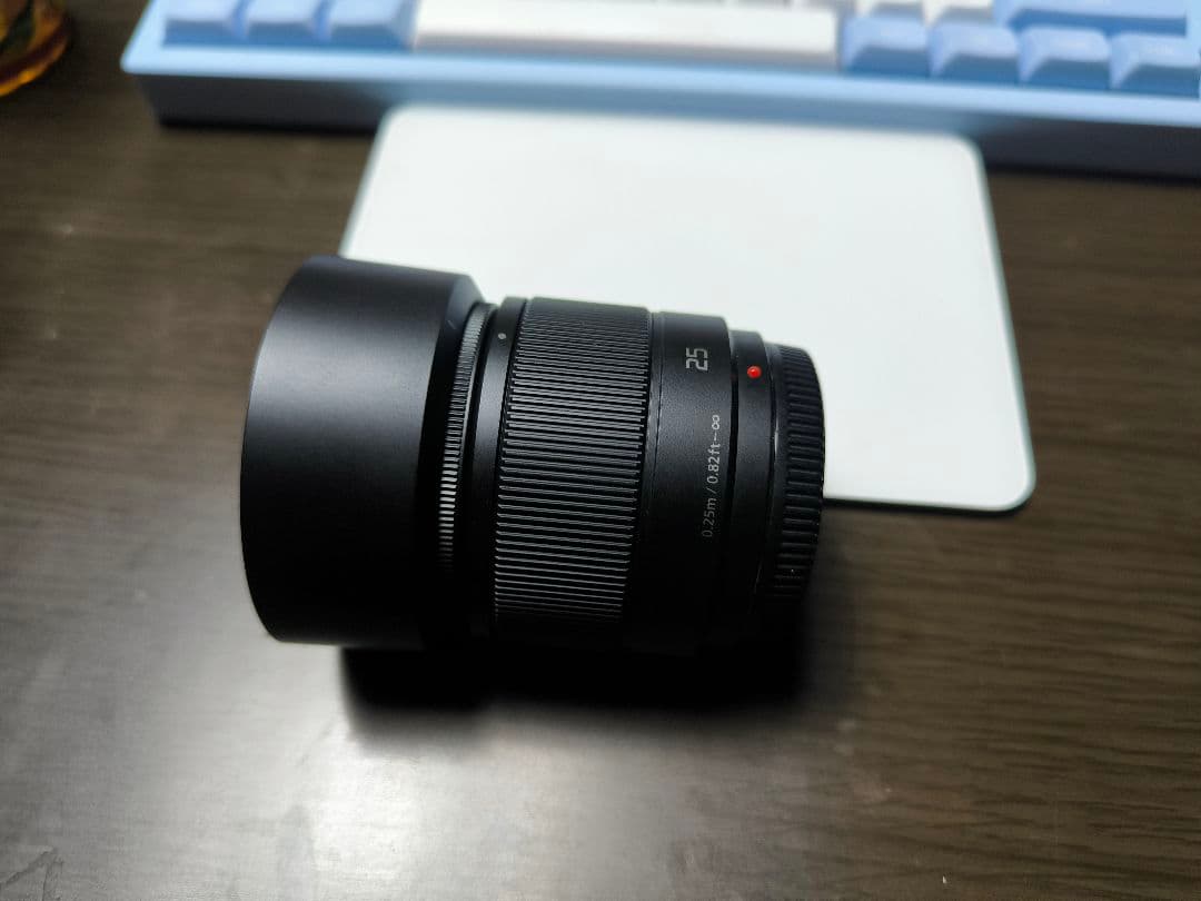 LUMIX G 25mm F1.7 ASPH. レンズ パナソニック、マイクロフォーサーズレンズ「LUMIX G 25mm/F1.7 ASPH