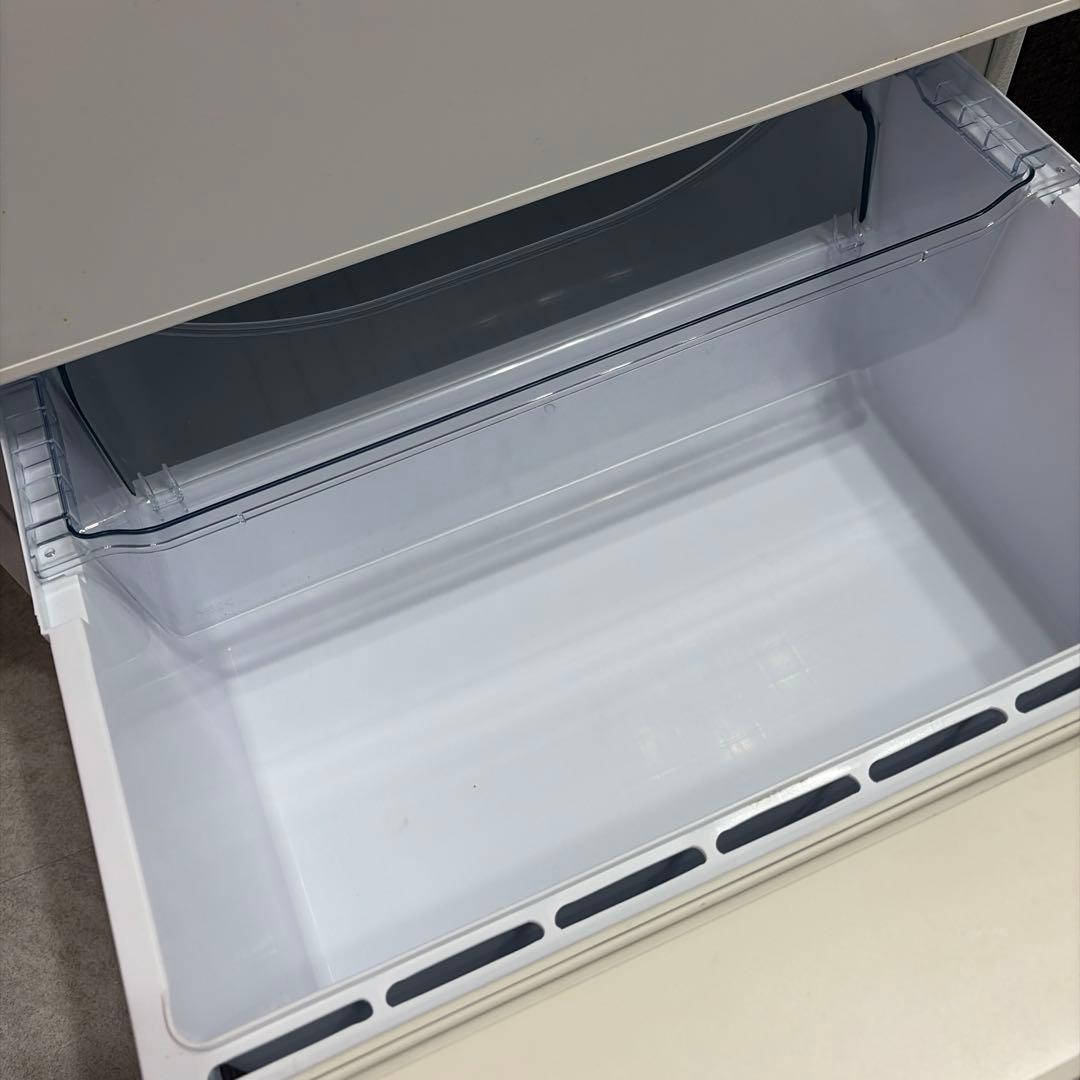 アクア冷蔵庫　AQR-27J(w)