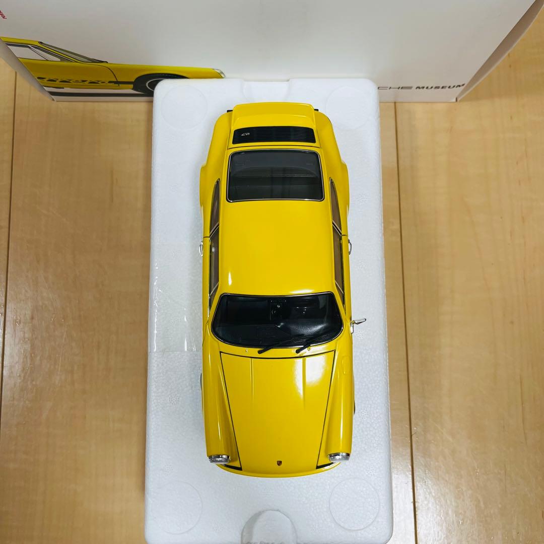 ポルシェミュージアム特注 1/18 911 カレラ RS 1964 イエロー