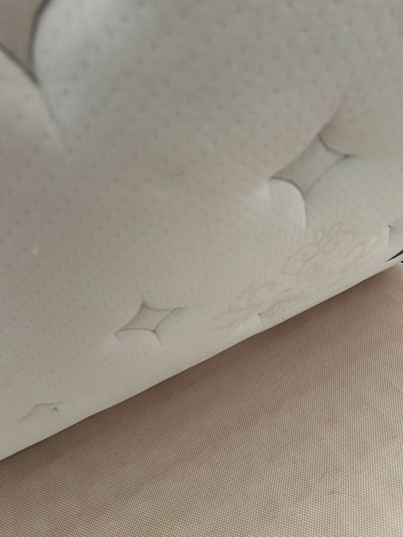 ツッキー様【3月30日発送限定】シモンズ　シングル　ベッド　大塚家具