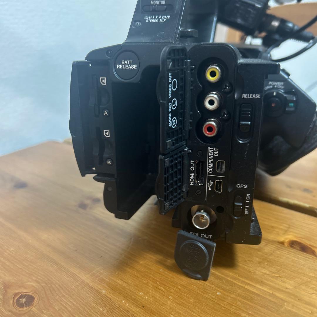 ゆ*中様 【ジャンク】09年製　業務用ビデオカメラ　SONY NXCAM HXR