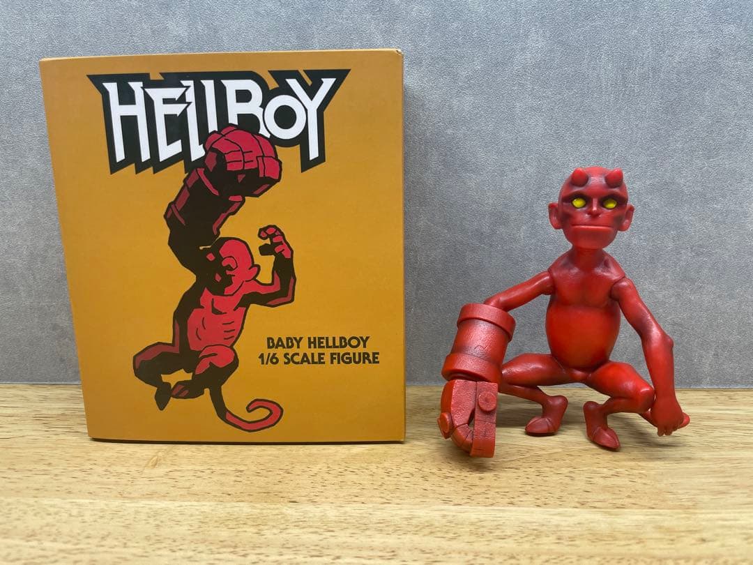 ベビーヘルボーイ 1/6スケールフィギュア ベビーヘルボーイ 1/6スケールフィギュア