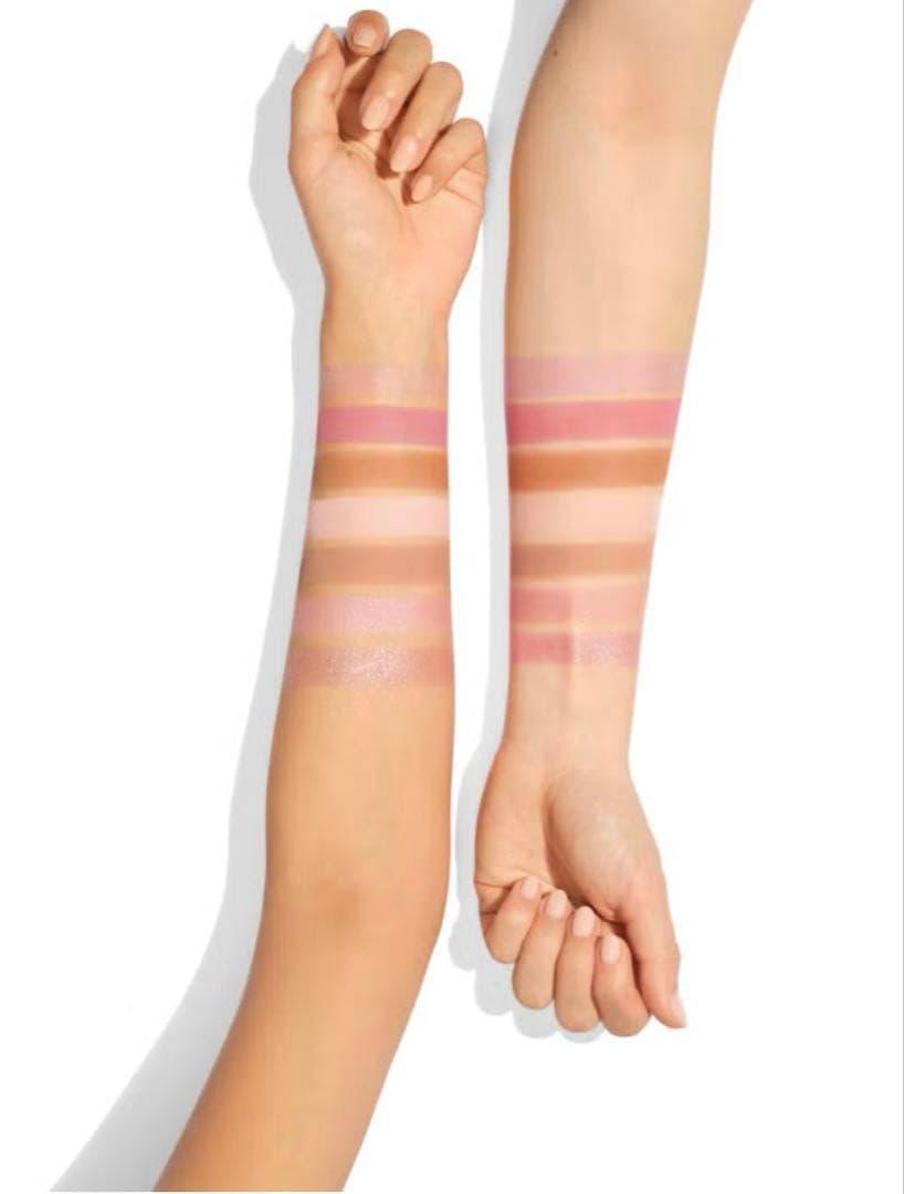 Charlotte Tilbury フェイスパレット ホリデー限定