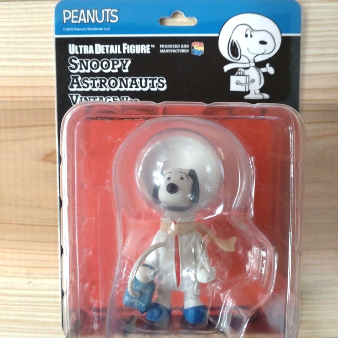 スヌーピーフィギュア UDF アストロノーツ VINTAGE ver. 初版 - メルカリ