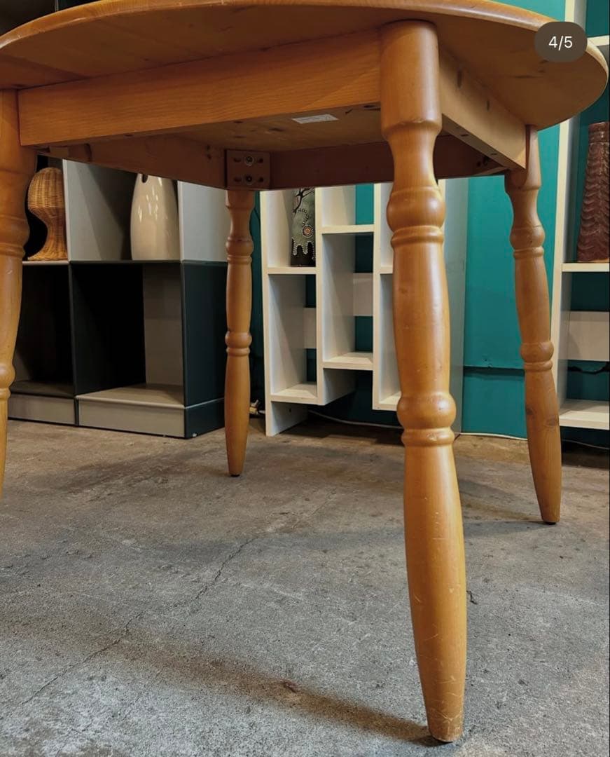 ラウンドダイニングテーブル【monoroom町田】