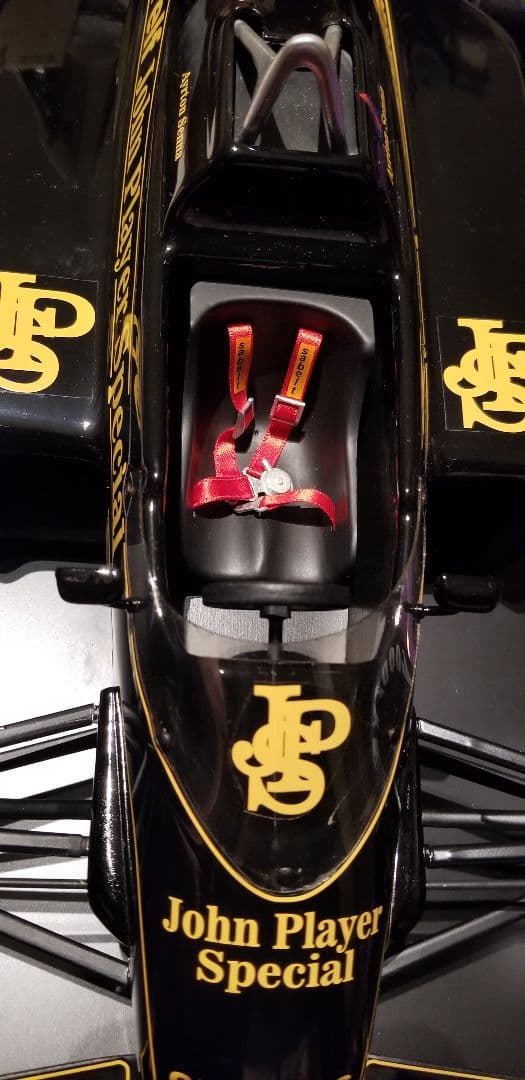 希望価格応相談】アイルトンセナ 1/8 ミニチャンプス ロータス97T