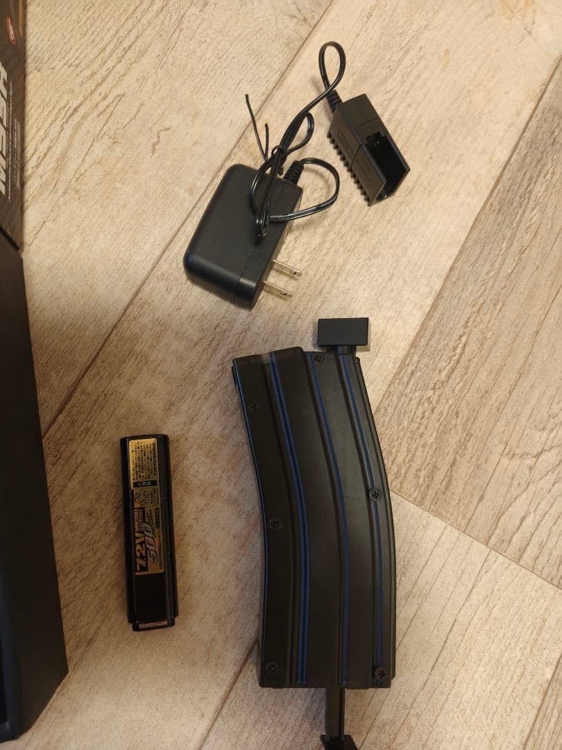 メルカリ購入品　マルイ　電動ガン　M93R