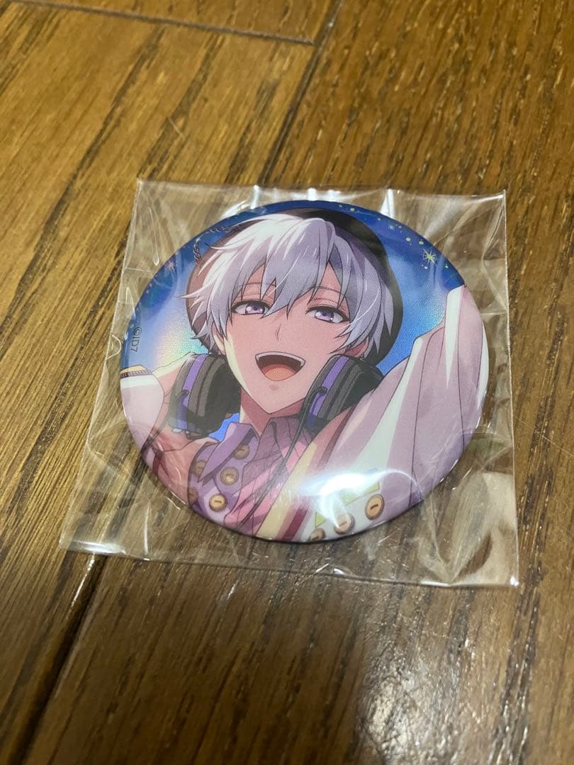 アイナナ 16producers 缶バッジ 逢坂壮五 - メルカリ