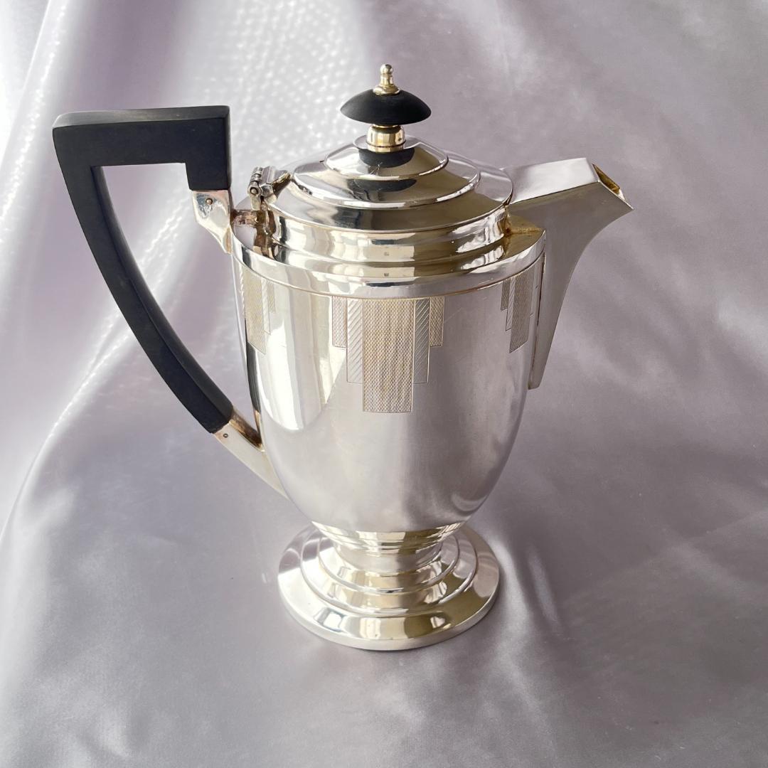 【Walker & Hall】 アールデコのティーサービス 4点