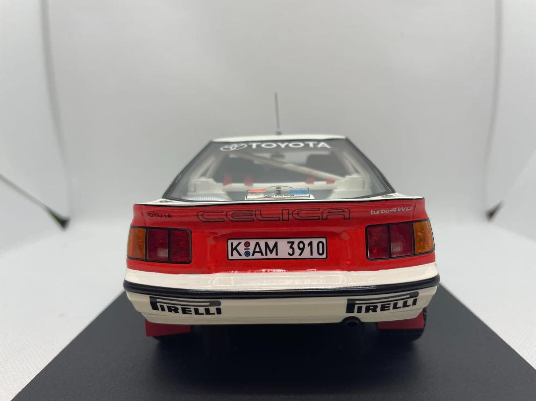 301-032 GP Replicas 1/18 トヨタ セリカ GT-FOUR