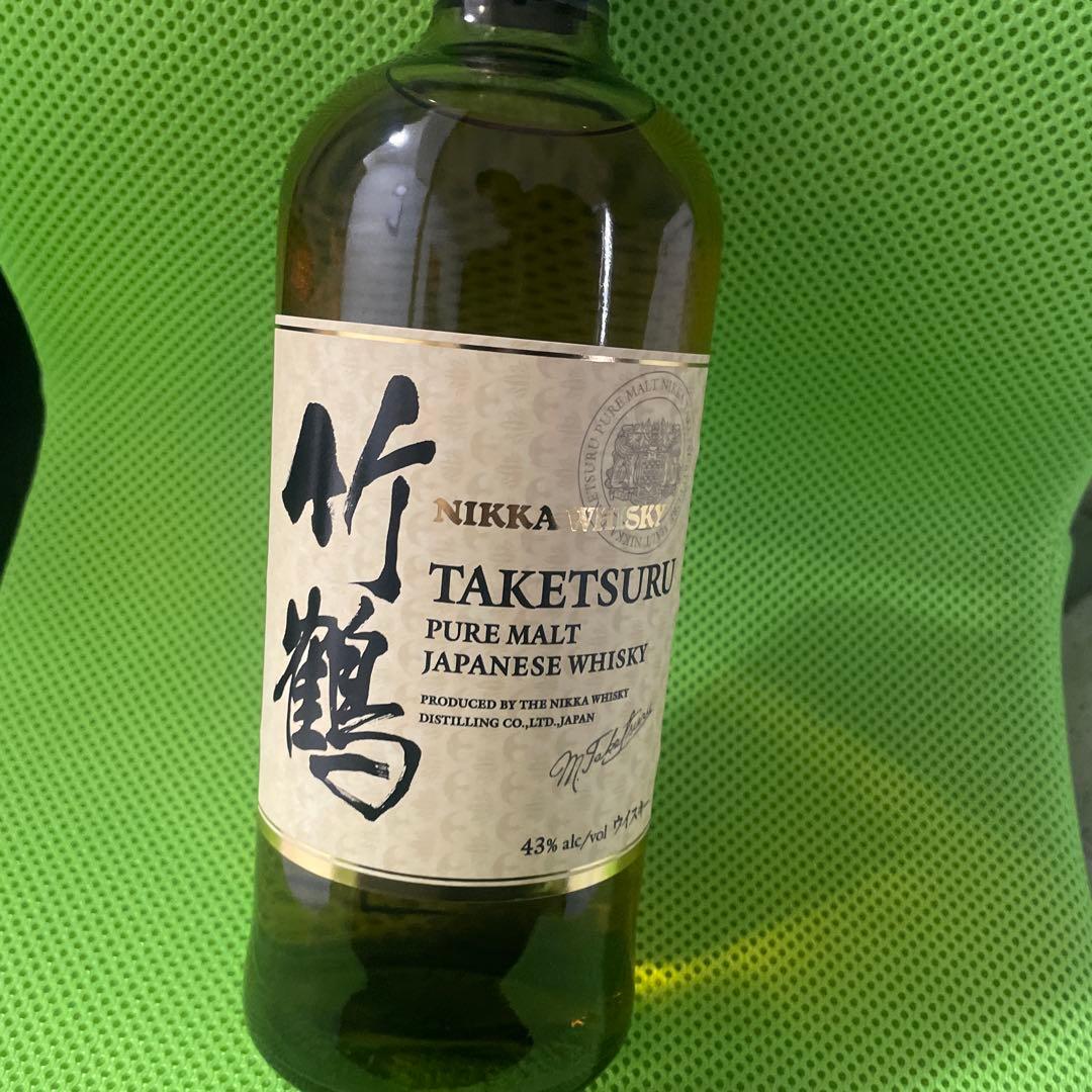 ウイスキー NIKKA TAKETSURU PURE MALT WHISKY 700ml Nikka Taketsuru Pure Malt Japanese Whisky — Bitters & Bottles