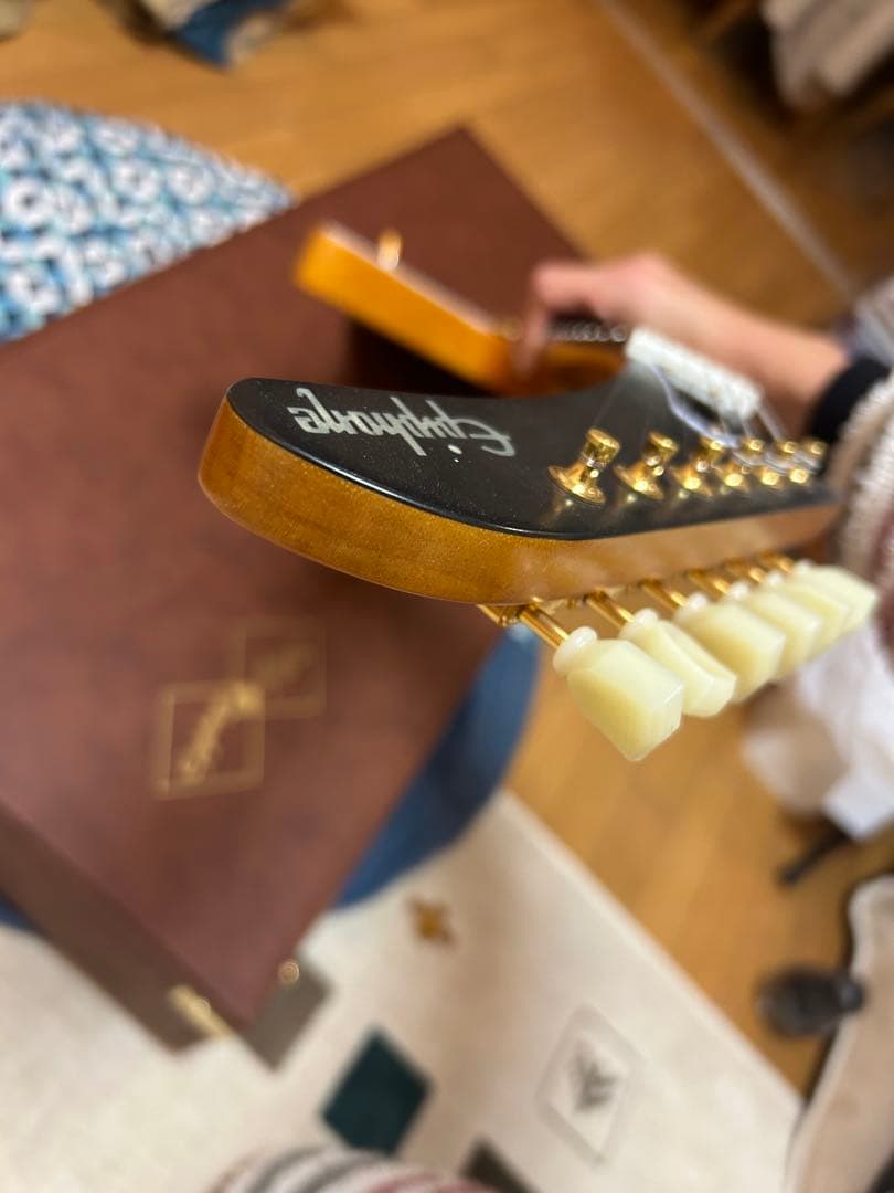 ギター Epiphone by Gibson Korina Explorer