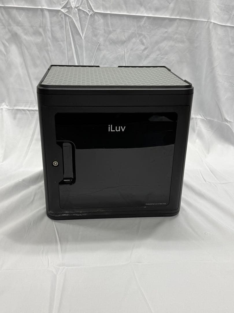 【10台同時同期・充電可】iLuv USB充電収納ケース ブラック 10台同時同期・充電可】iLuv USB充電収納ケース ブラック