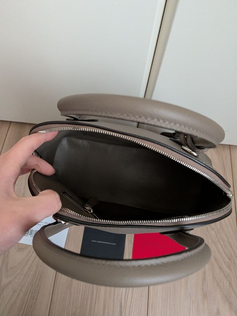 【美品】ボナベンチュラ　BONAVENTURA　エマ　PM　エトゥープ