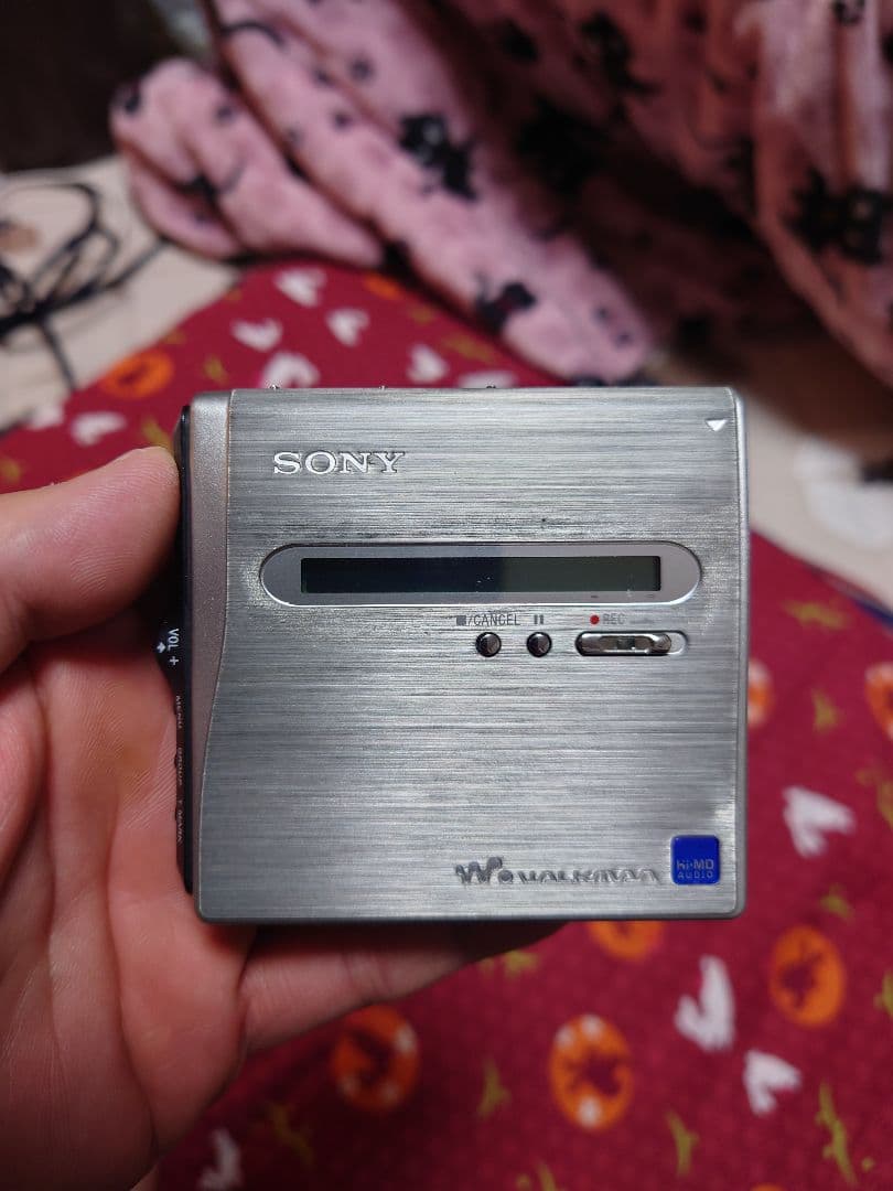 ☆ソニー SONY WALKMAN MZ-NH1 ポータブルMDプレーヤー☆ - メルカリ