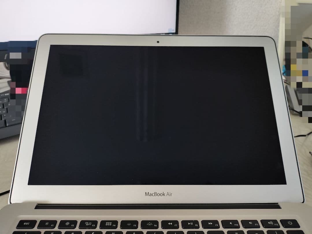 Apple MacBook Air メモリ4G SSD256G
