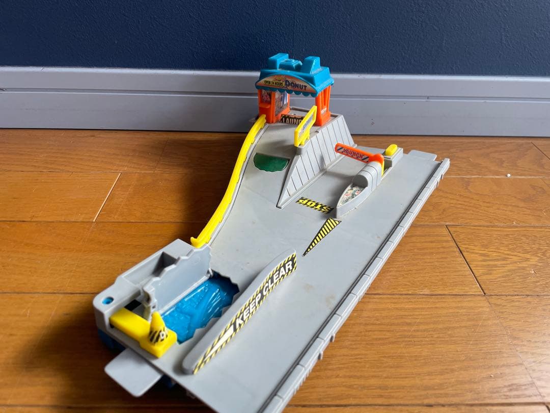 Vintage Hot Wheels 1990's city シティーセット①