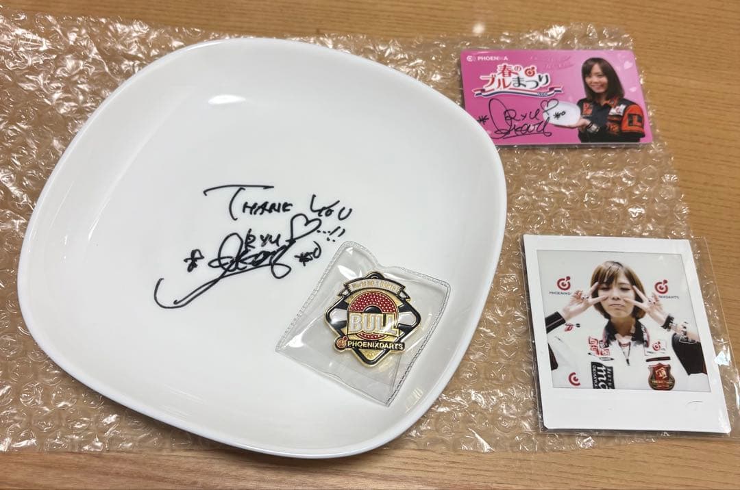 新品　ダーツPHOENIXグッズ　大城明香利選手