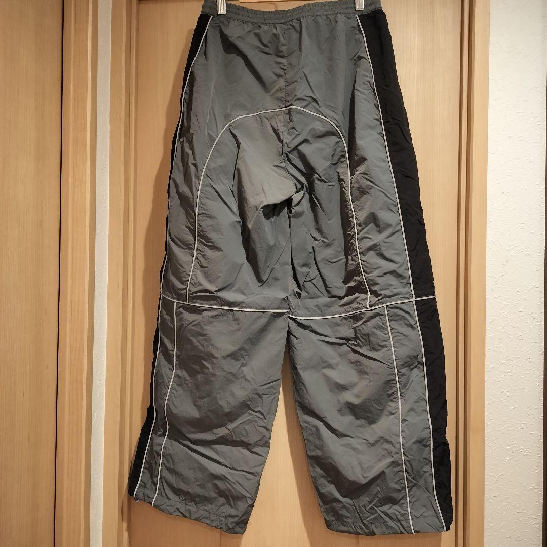 ずとまよ 愛ペガ ナイロンパンツ グレー Lサイズ
